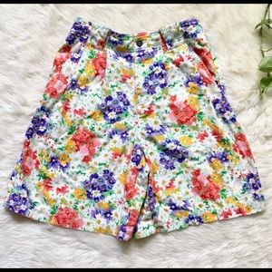 VINTAGE liz claiborne floral high rise shorts